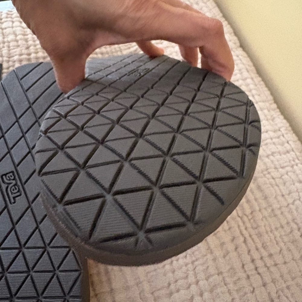 Teva Tan Flip-Flop Sandals - Picture 6 of 11